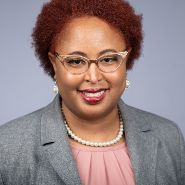 Marquita Bradshaw Upsets Favorite in Democratic Senate Primary